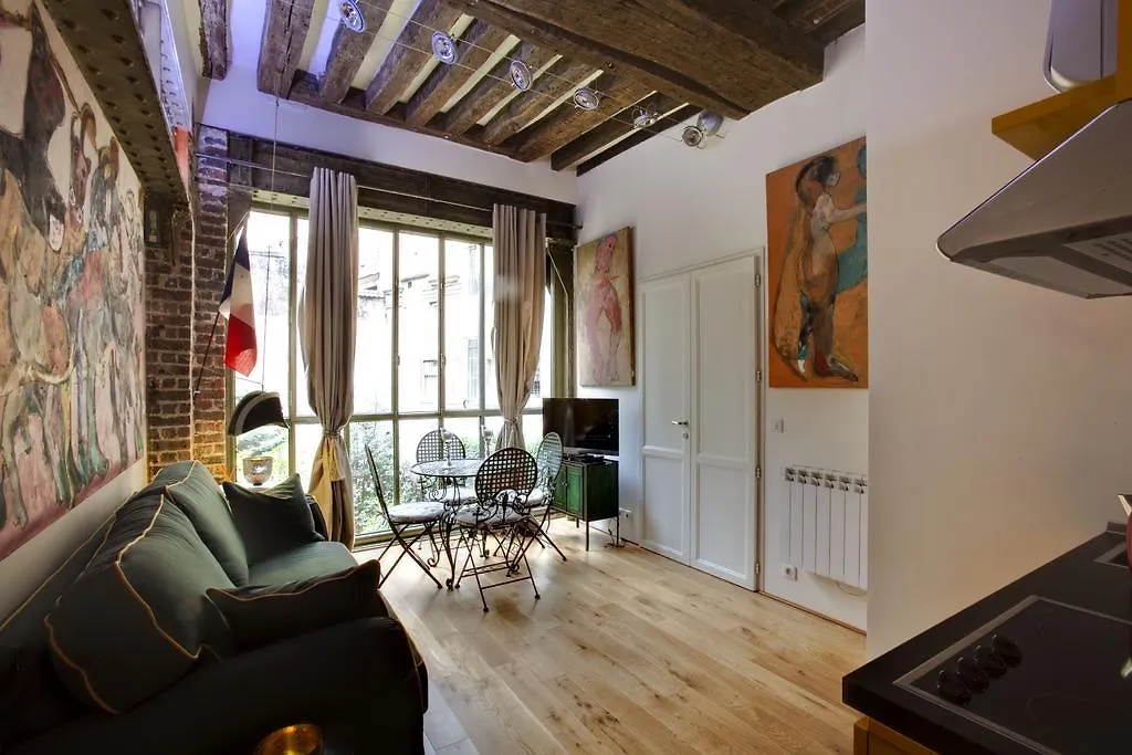 Apartment Halldis - Odeon Area *